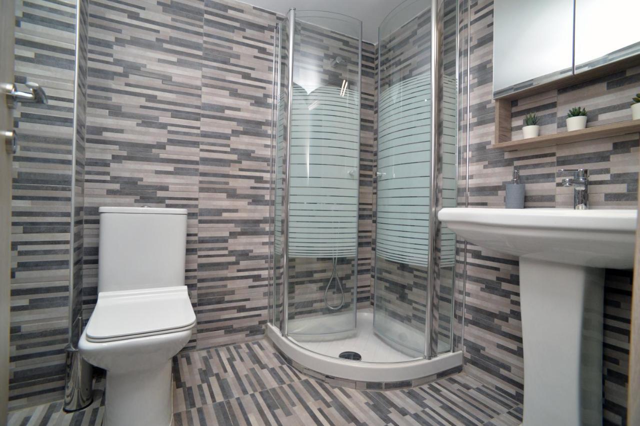 Luxury Apartment St Demetrios Downtown Thessaloníki Luaran gambar